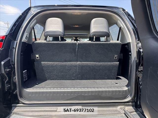 Toyota LAND CRUISER PRADO 2020-03 7327835-18