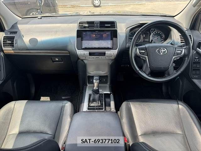 Toyota LAND CRUISER PRADO 2020-03 7327835-1