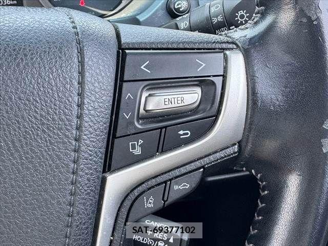 Toyota LAND CRUISER PRADO 2020-03 7327835-24