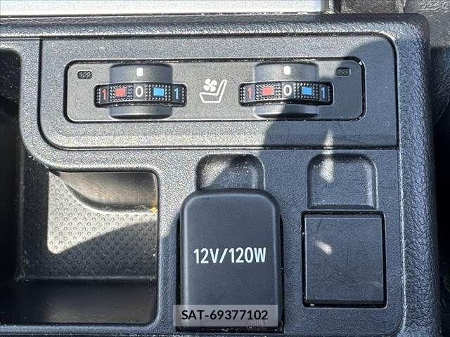 Toyota LAND CRUISER PRADO 2020-03 7327835-28
