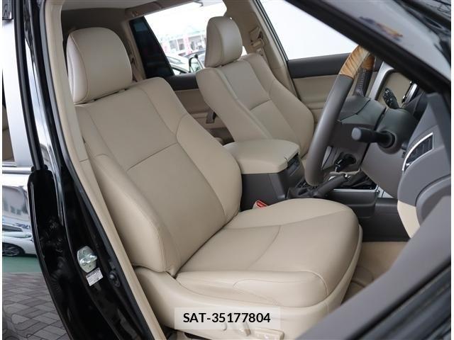 Toyota LAND CRUISER PRADO 2023-10 7327826-17