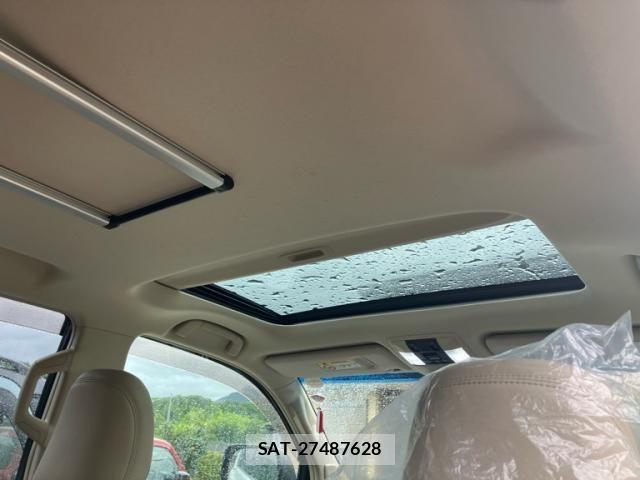 Toyota LAND CRUISER PRADO 2018-02 7327831-21