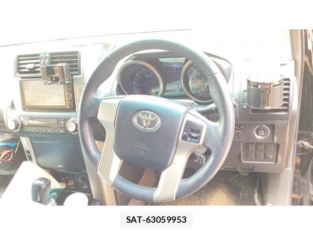 Toyota LAND CRUISER PRADO 2012-10 7332694-11