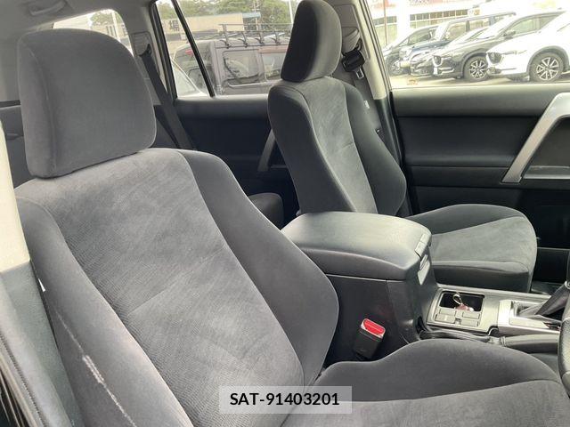 Toyota LAND CRUISER PRADO 2015-08 7327861-14