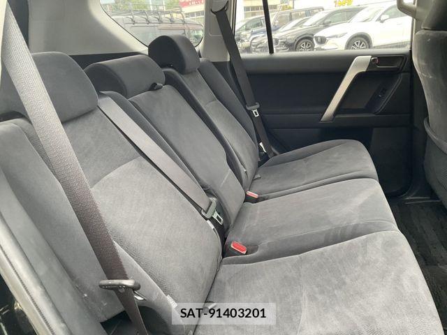 Toyota LAND CRUISER PRADO 2015-08 7327861-15