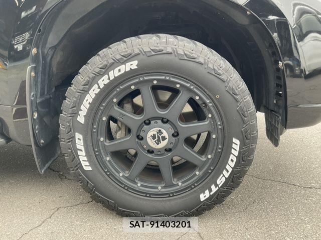 Toyota LAND CRUISER PRADO 2015-08 7327861-27
