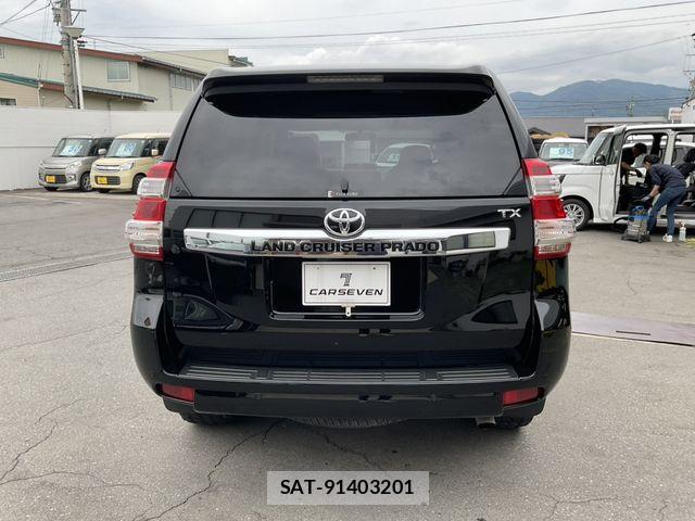 Toyota LAND CRUISER PRADO 2015-08 7327861-2