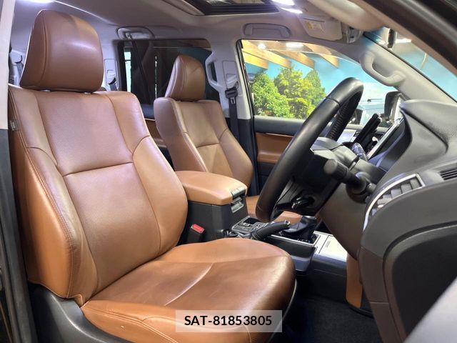 Toyota LAND CRUISER PRADO 2022-06 7327838-7