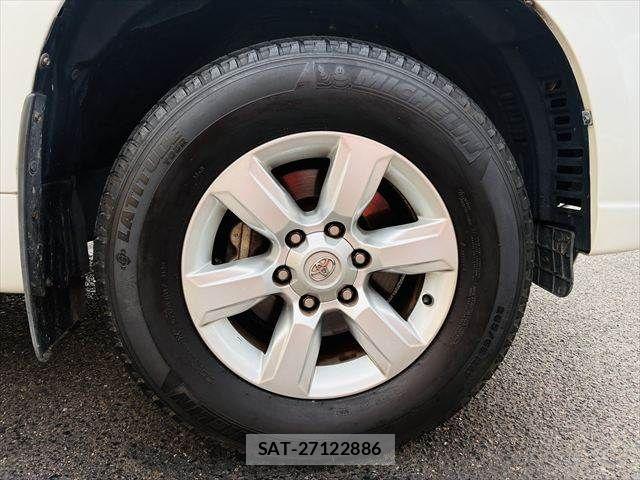 Toyota LAND CRUISER PRADO 2015-03 7327852-16