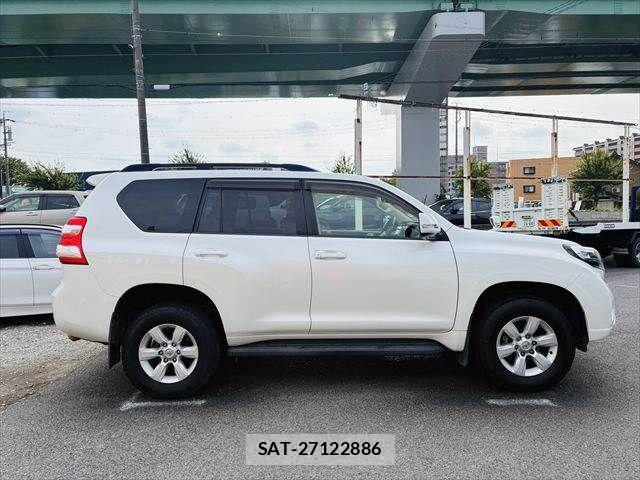 Toyota LAND CRUISER PRADO 2015-03 7327852-19