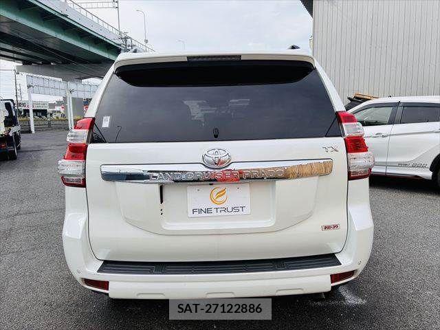 Toyota LAND CRUISER PRADO 2015-03 7327852-21