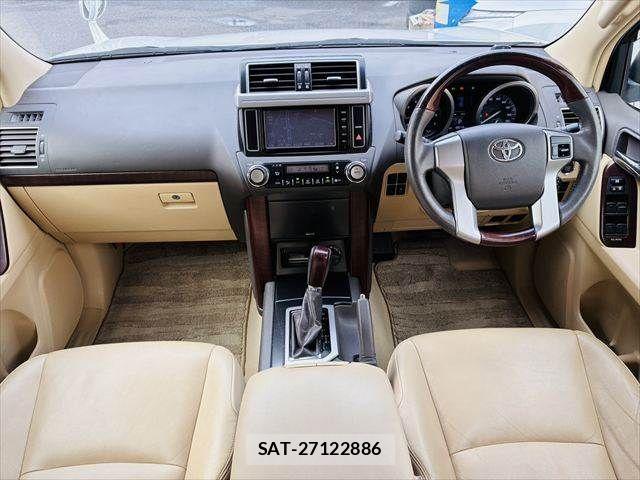 Toyota LAND CRUISER PRADO 2015-03 7327852-2