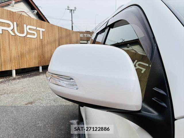 Toyota LAND CRUISER PRADO 2015-03 7327852-29