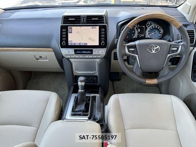 Toyota LAND CRUISER PRADO 2023-02 7327823-1