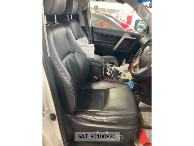 Toyota LAND CRUISER PRADO 2014-07 7327860-16