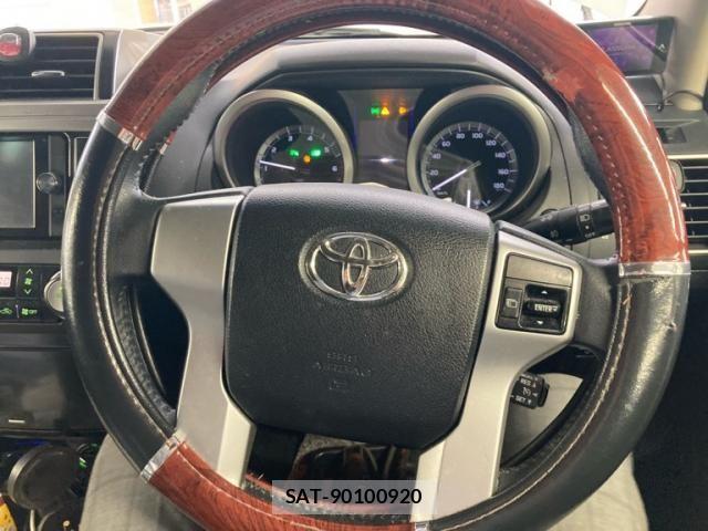 Toyota LAND CRUISER PRADO 2014-07 7327860-17