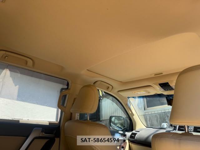 Toyota LAND CRUISER PRADO 2015-10 7327859-15