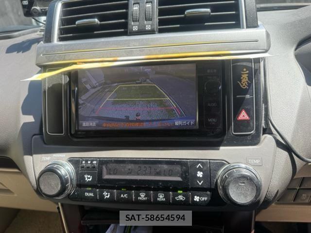 Toyota LAND CRUISER PRADO 2015-10 7327859-23