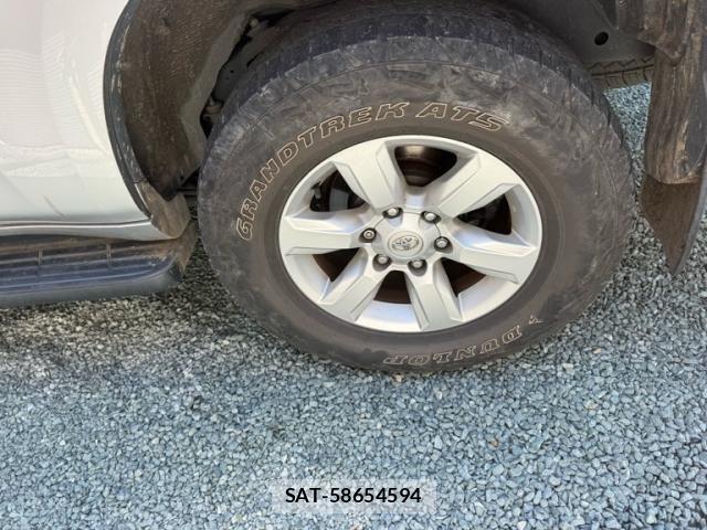 Toyota LAND CRUISER PRADO 2015-10 7327859-8