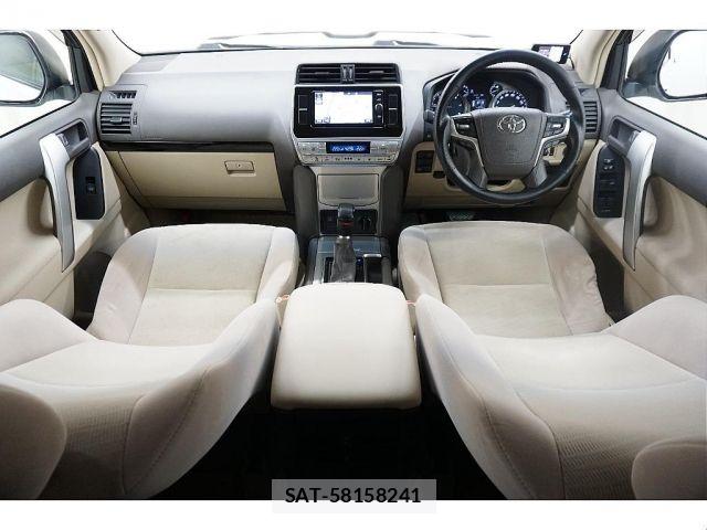 Toyota LAND CRUISER PRADO 2017-01 7327844-1