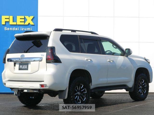 Toyota LAND CRUISER PRADO 2015-01 7327853-19