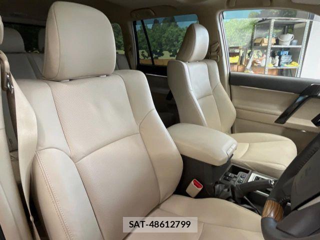 Toyota LAND CRUISER PRADO 2023-06 7327830-9