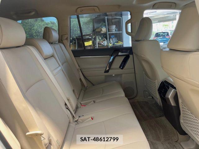 Toyota LAND CRUISER PRADO 2023-06 7327830-10