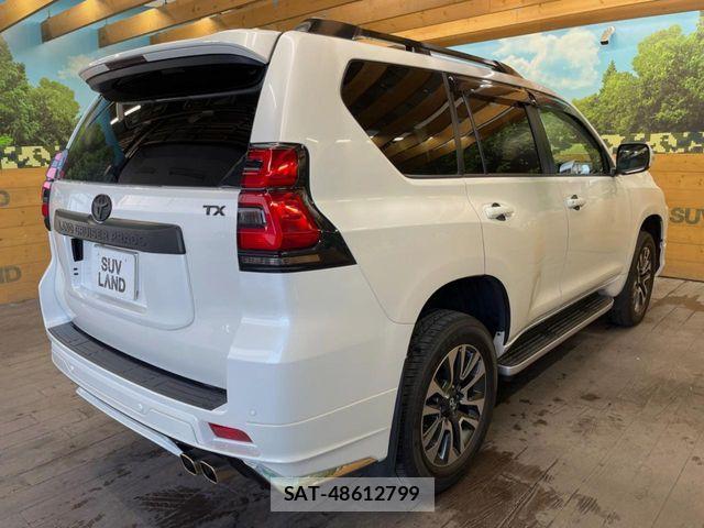 Toyota LAND CRUISER PRADO 2023-06 7327830-19
