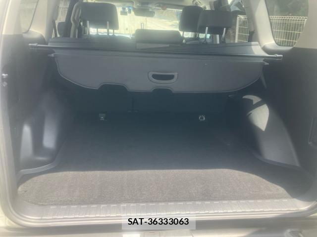 Toyota LAND CRUISER PRADO 2018-01 7327850-24