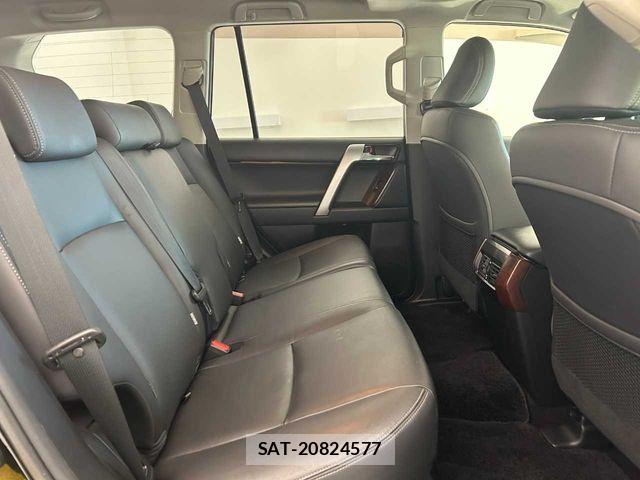 Toyota LAND CRUISER PRADO 2015-01 7327855-19