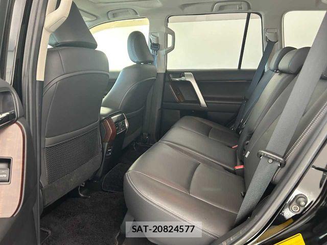 Toyota LAND CRUISER PRADO 2015-01 7327855-21