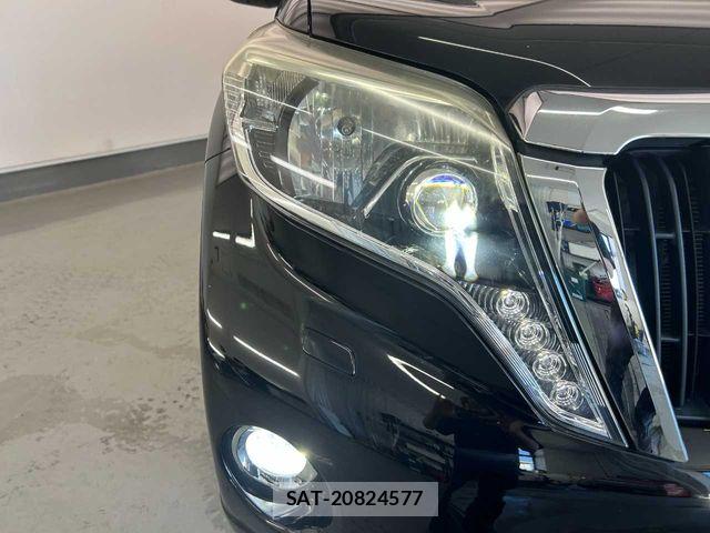 Toyota LAND CRUISER PRADO 2015-01 7327855-23