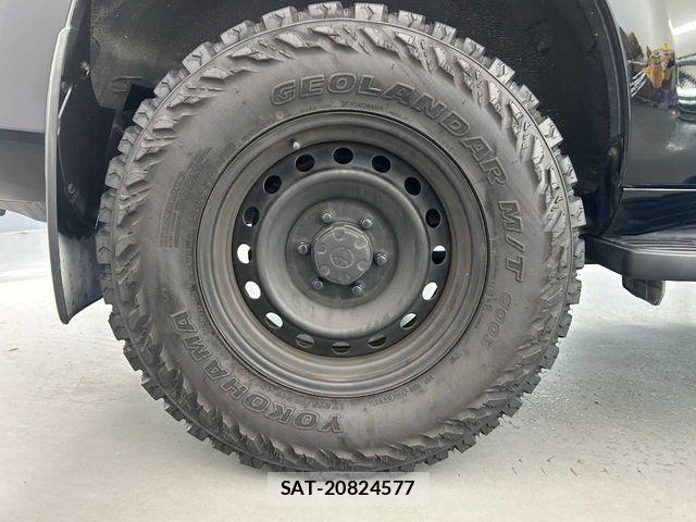 Toyota LAND CRUISER PRADO 2015-01 7327855-27