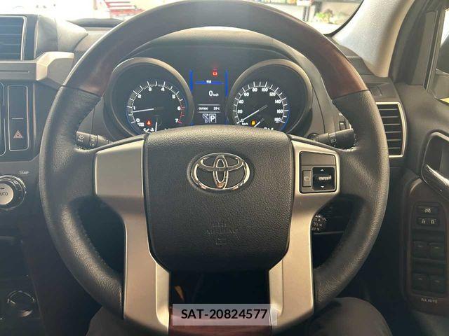 Toyota LAND CRUISER PRADO 2015-01 7327855-6