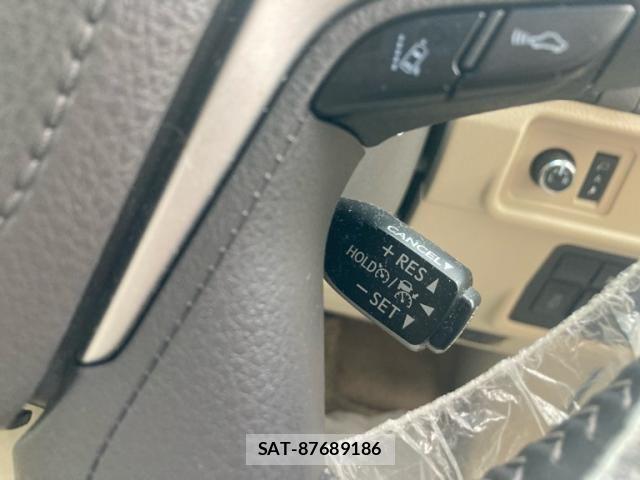 Toyota LAND CRUISER PRADO 2017-11 7358367-13