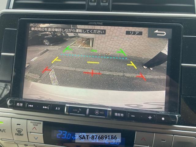 Toyota LAND CRUISER PRADO 2017-11 7358367-26