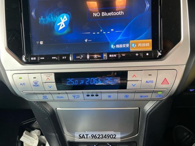 Toyota LAND CRUISER PRADO 2021-04 7358377-19
