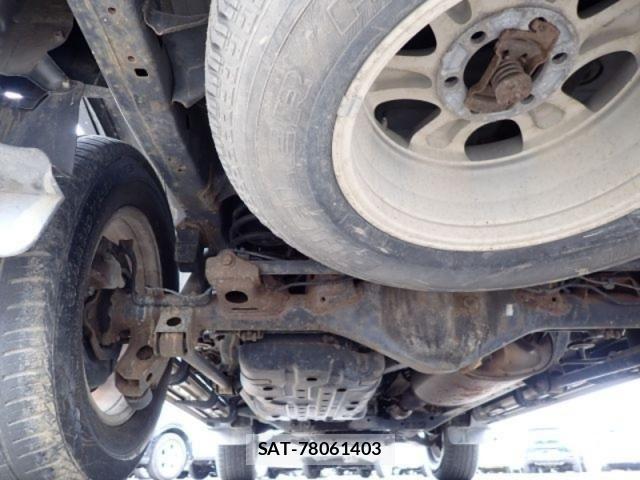 Toyota LAND CRUISER PRADO 2007-05 7358386-16
