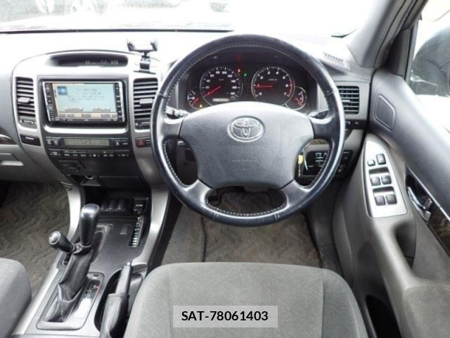 Toyota LAND CRUISER PRADO 2007-05 7358386-24