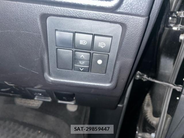 Toyota LAND CRUISER PRADO 2018-03 7358375-12