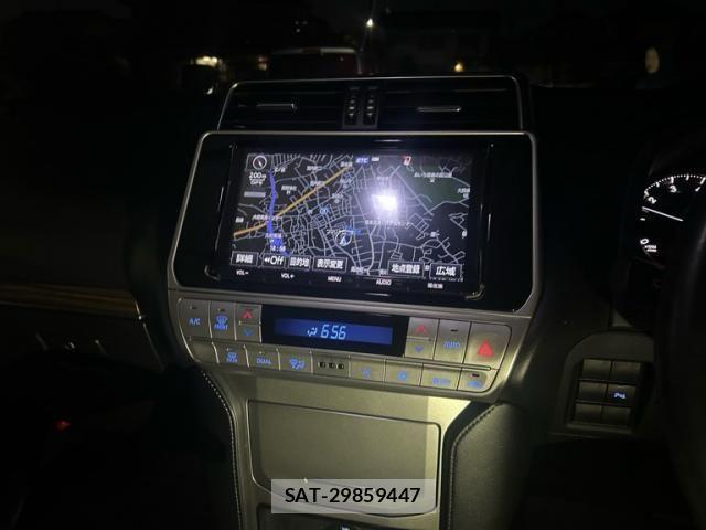 Toyota LAND CRUISER PRADO 2018-03 7358375-14