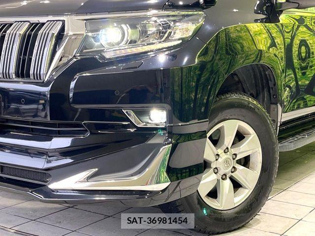Toyota LAND CRUISER PRADO 2022-05 7358363-12