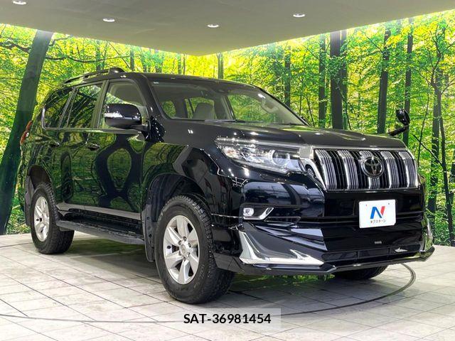 Toyota LAND CRUISER PRADO 2022-05 7358363-16