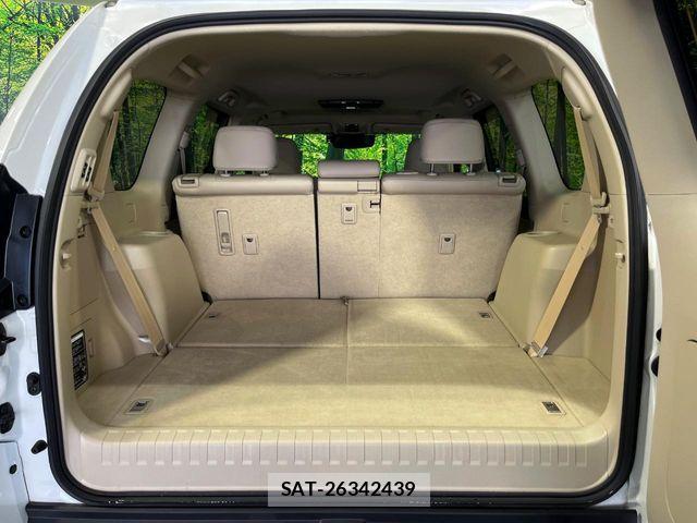 Toyota LAND CRUISER PRADO 2023-05 7358355-10