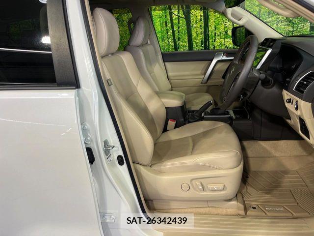 Toyota LAND CRUISER PRADO 2023-05 7358355-7