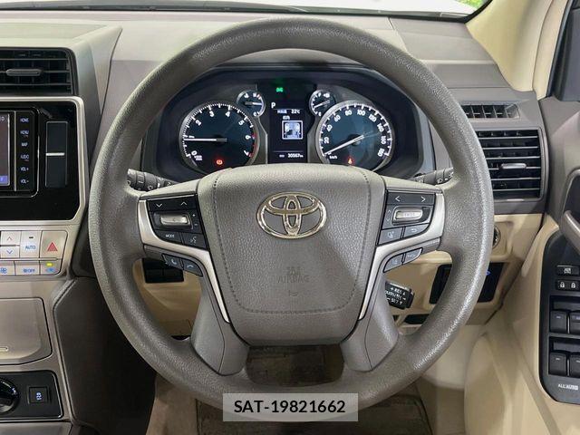 Toyota LAND CRUISER PRADO 2022-04 7358372-12