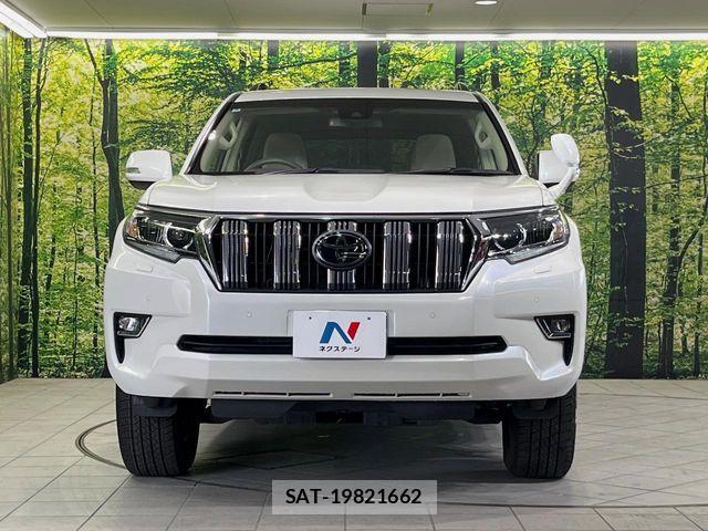 Toyota LAND CRUISER PRADO 2022-04 7358372-15