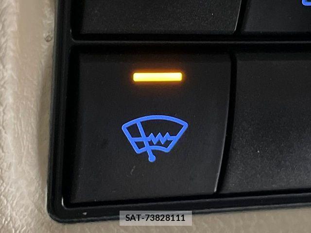 Toyota LAND CRUISER PRADO 2021-07 7358369-5