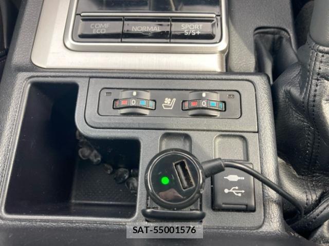Toyota LAND CRUISER PRADO 2018-03 7358364-25