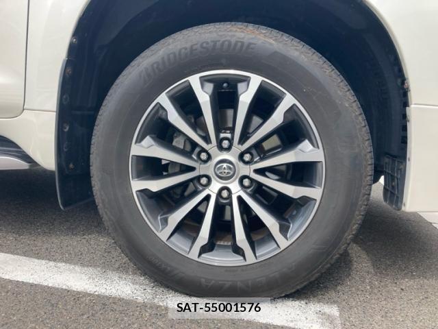 Toyota LAND CRUISER PRADO 2018-03 7358364-7